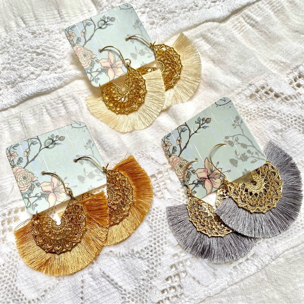 Earth Goddess Fringe tassel boho earrings w hippy retro vibe